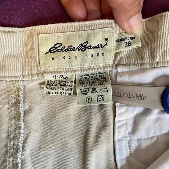 Eddie‎ Bauer Mens Khaki Pleated Shorts Size 38 - Picture 4 of 7